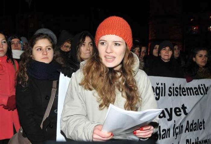 Özgecan Aslan' ın Peşinden Türkiye Ayaklandı galerisi resim 22