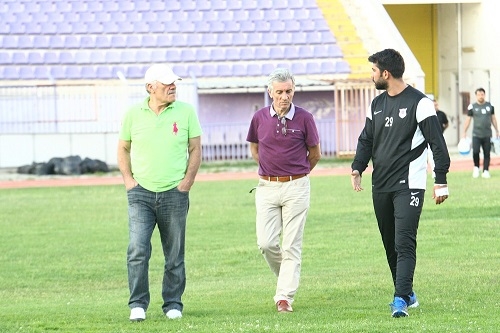 Mor Menekşe İlk İdmanına Çıktı galerisi resim 2