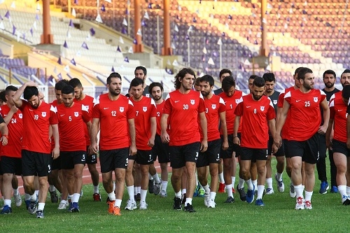 Mor Menekşe İlk İdmanına Çıktı galerisi resim 4