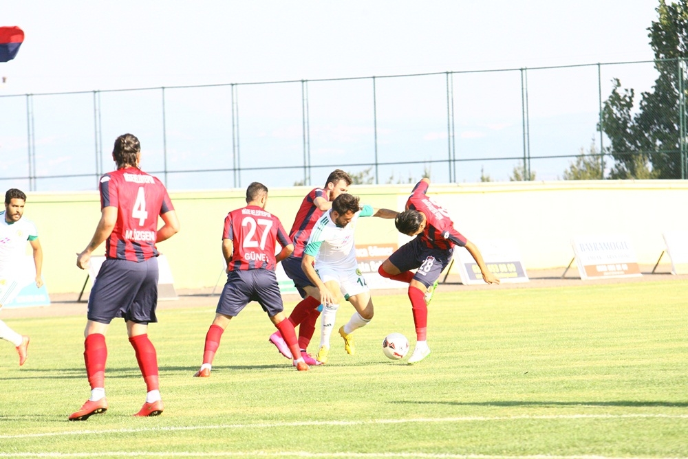 Darıca G.B.-Niğde Belediyespor maçından kareler galerisi resim 5