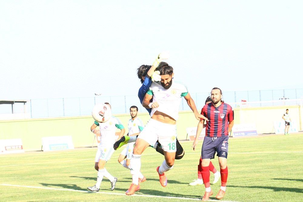 Darıca G.B.-Niğde Belediyespor maçından kareler galerisi resim 6