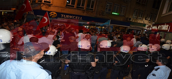 Gebze'de Gergin Dakikalar! Polis Biber Gazı Kullandı! galerisi resim 3