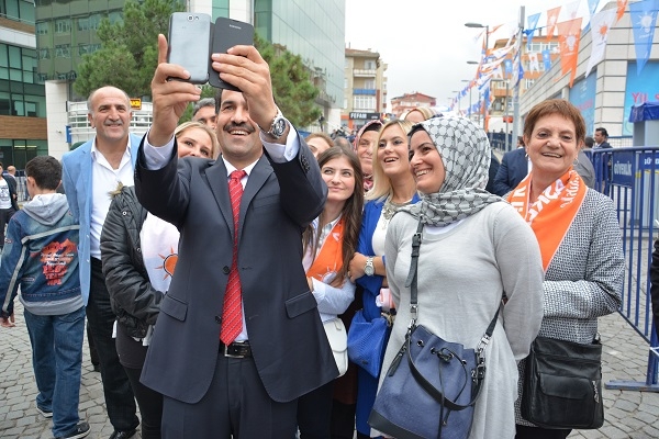Başbakan Ahmet Davutoğlu Gebze Mitinginden Geriye Kalanlar galerisi resim 16