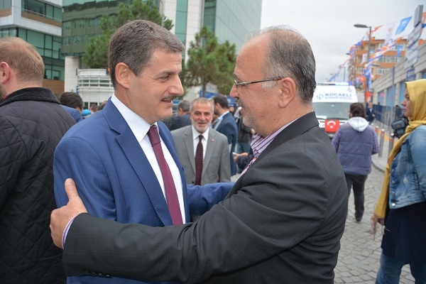 Başbakan Ahmet Davutoğlu Gebze Mitinginden Geriye Kalanlar galerisi resim 22