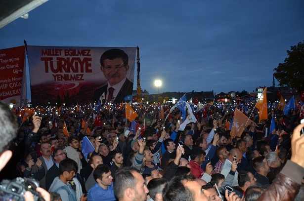 Başbakan Ahmet Davutoğlu Gebze Mitinginden Geriye Kalanlar galerisi resim 7