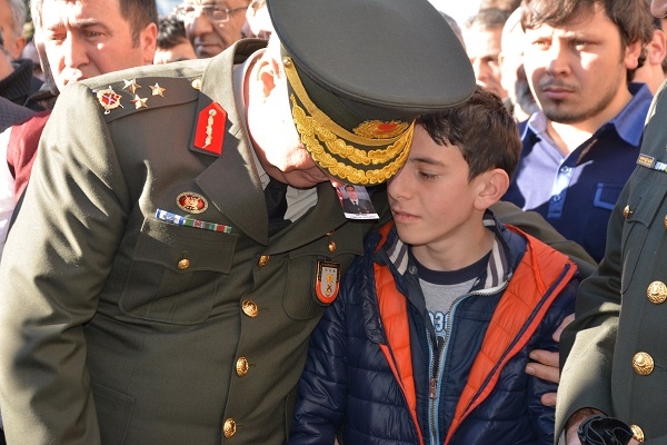 Gebze Şehidini Uğurladı galerisi resim 17