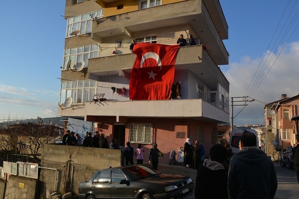 Gebze Şehidini Uğurladı galerisi resim 2