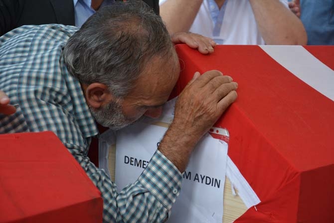 Gebzeliler şehidini böyle uğurladı galerisi resim 10