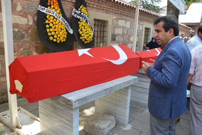 Gebzeliler şehidini böyle uğurladı galerisi resim 21
