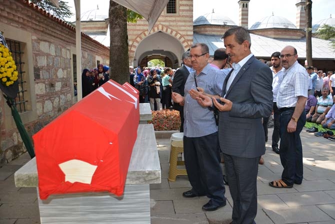 Gebzeliler şehidini böyle uğurladı galerisi resim 24