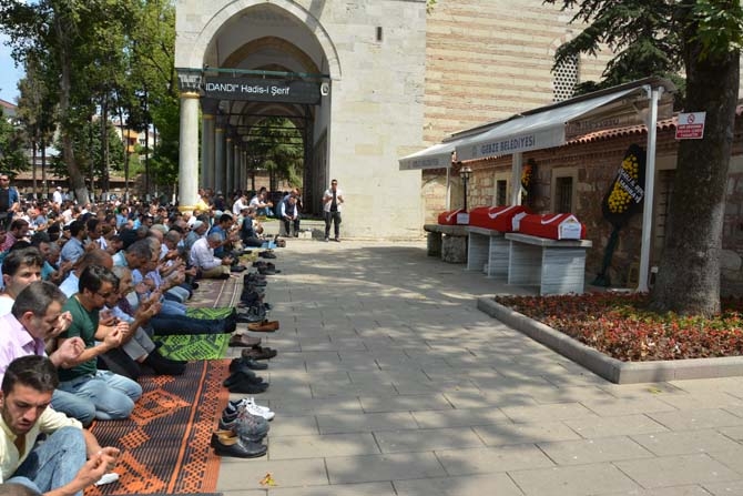 Gebzeliler şehidini böyle uğurladı galerisi resim 31
