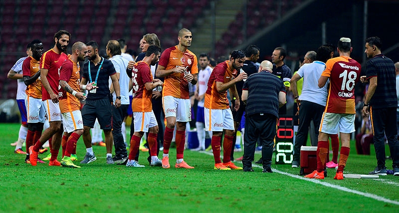 "Diarra Galatasaray'da rezil olur" galerisi resim 1