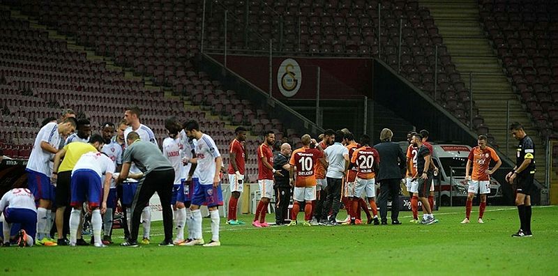 "Diarra Galatasaray'da rezil olur" galerisi resim 6