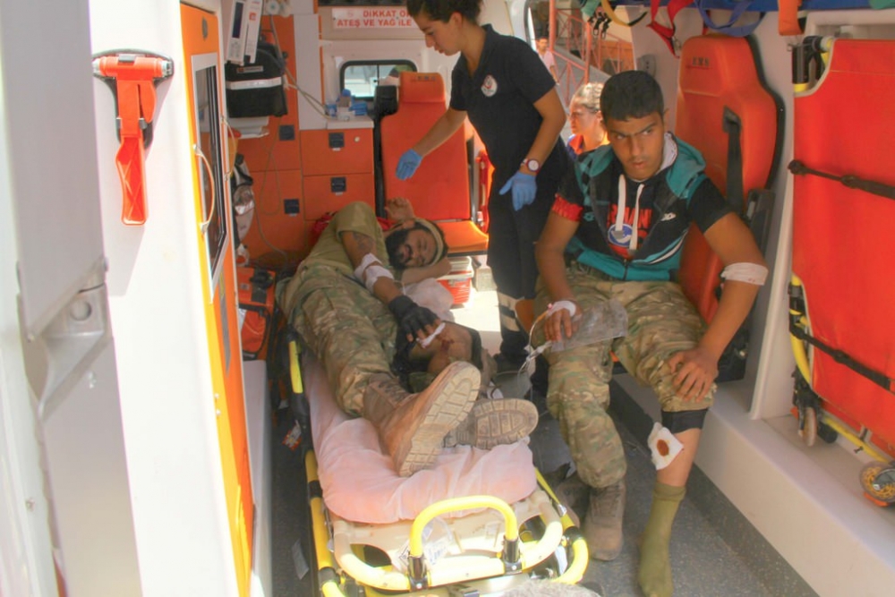 Yaralananlar Türkiye'ye getirildi galerisi resim 2