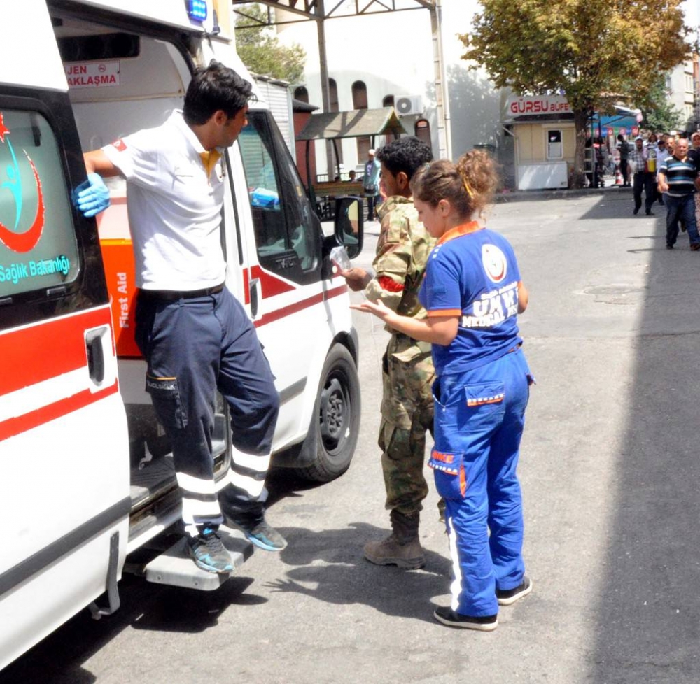 Yaralananlar Türkiye'ye getirildi galerisi resim 7