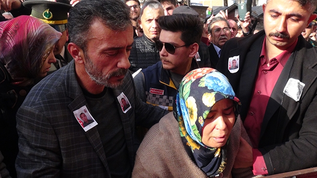 Gebze Şehidini Uğurladı galerisi resim 13