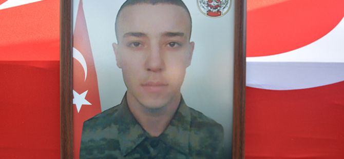 Gebze Şehidini Uğurladı