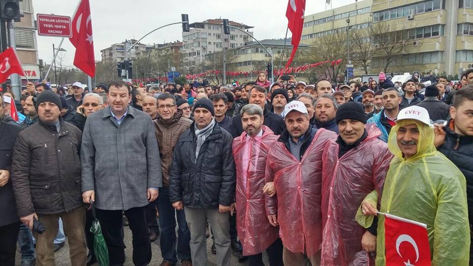 KOCAELİ'DE TARİHİ MİTİNGDEN GÖRÜNTÜLER galerisi resim 2