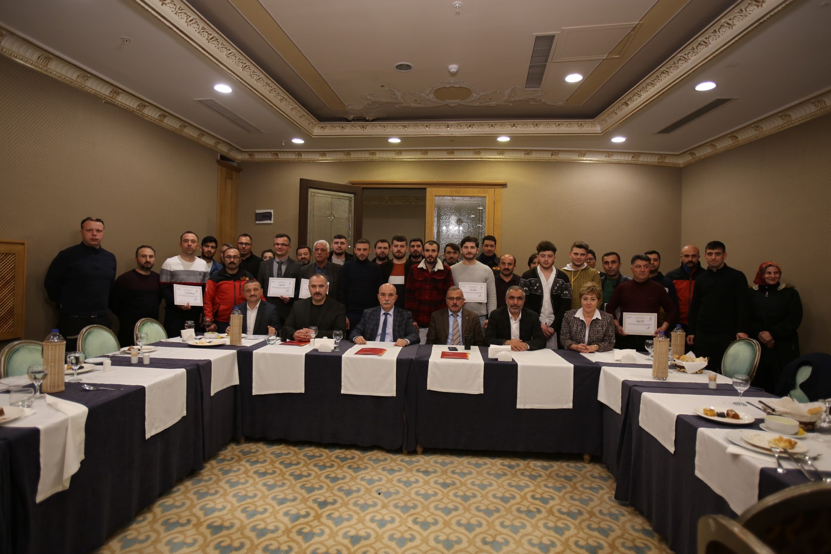 Kocaeli itfaiyesinden tüm Türkiye’ye temel itfaiyeci eğitimi