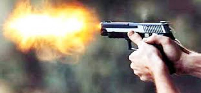 İşten çıkartıldı, amirinin evini kurşunladı!