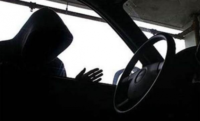 İstanbul’da 4 otomobil çalan hırsız Kocaeli’de yakalandı!