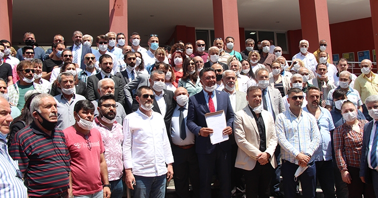 Yıldız mazbatasını aldı