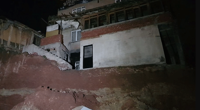 Karantinadaki ailenin evi çöktü