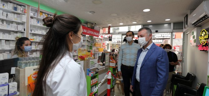 Eczacı ve eczane çalışanlarına da ulaşım ücretsiz