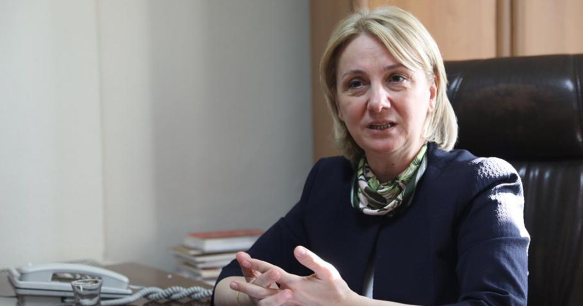 Zeybek’ten köpek katliamına sert tepki!