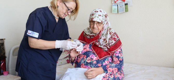 ‘’Evde Bakım Hizmeti’’ 27 bin eve girdi