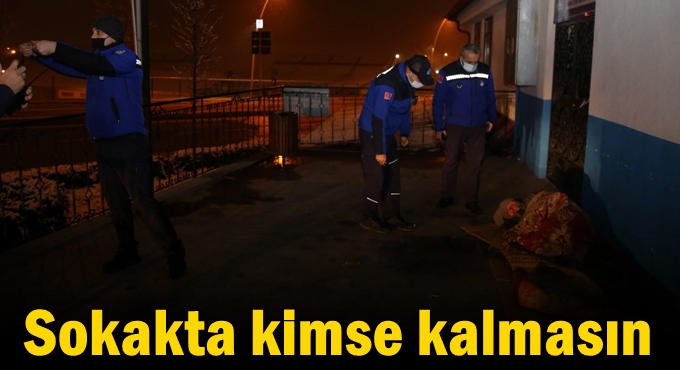 Sokakta kimse kalmasın