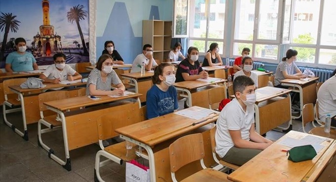 Kademeli yüz yüze eğitim yarın başlıyor