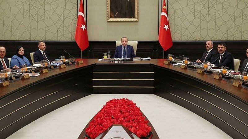 Kabine bugün toplanıyor Kademeli esneme masada