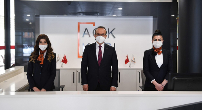 Açık Kapı, Aziz Milletimiz İçin Hep Açık