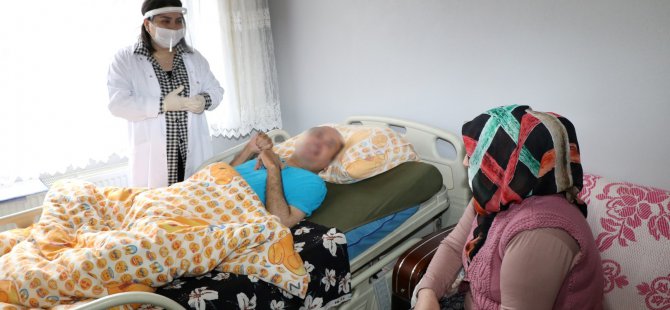 Hasta refakatçilerine uygulamalı eğitimler devam ediyor