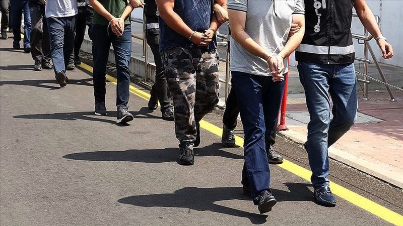 Kocaeli'de FETÖ operasyonu: 4 gözaltı