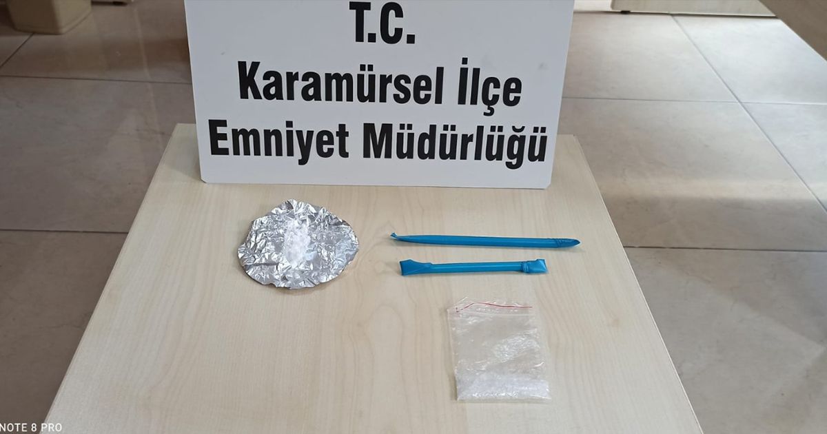 Uyuşturucudan aranan şahıs uyuşturucuyla yakalandı