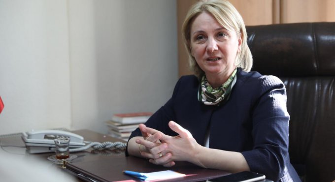 Zeybek: “Tarhan vekil değil, provakatör”