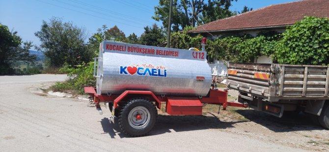 Büyükşehir’den kırsal mahallelere su tankeri desteği