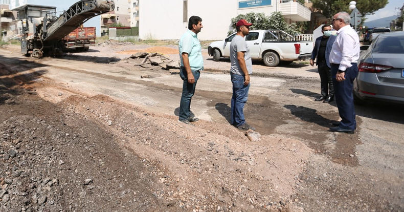 Derince’de çalışmalar 5 mahallede sürüyor