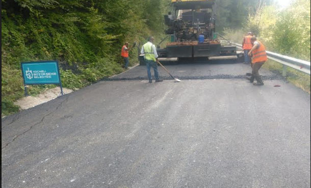 Başiskele Aksığın ve Tepecik yoluna asfalt