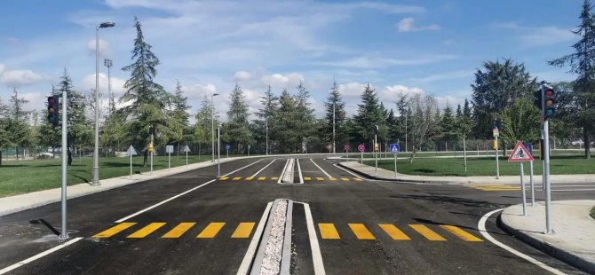 Kırmızıda DUR, yeşilde GEÇ