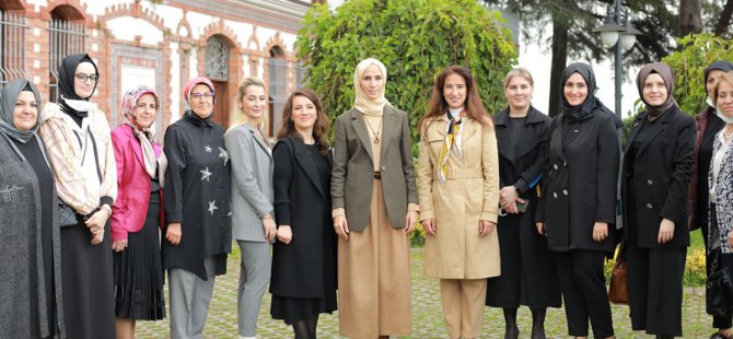 Sümeyye Erdoğan, Marmara Kadınlar Birliği’ni ziyaret etti