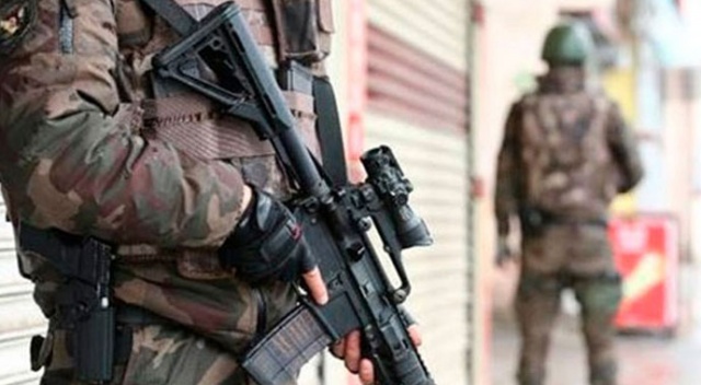 Zeytin Dalı Harekatı'ndan kaçan 4 terörist yakalandı