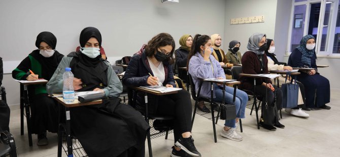 Büyükşehir’in Akademi Üniversitesi ders başı yaptı