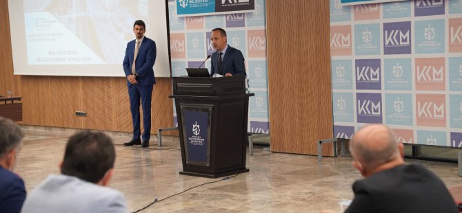 Büyükşehir öncülüğünde yol güvenliği bilgilendirme sunumu