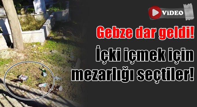 İçki içmek için mezarlığı seçtiler!