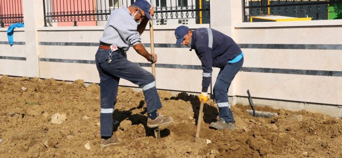 Yeni Emniyet Müdürlüğü binasında çevre düzenlemesi