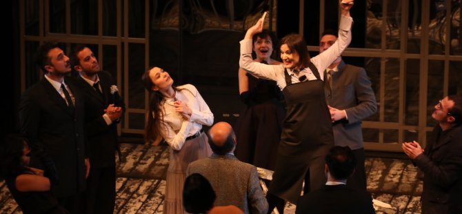 Şehir Tiyatroları, Vişne Bahçesiyle İstanbul Tiyatro Festivalinde sahne aldı