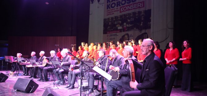 Büyükşehir Kadınlar Korosu’ndan  muhteşem yıl sonu konseri